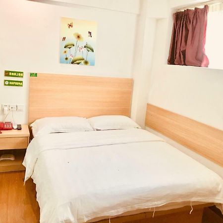שנגחאי Huifeng Hotel מראה חיצוני תמונה