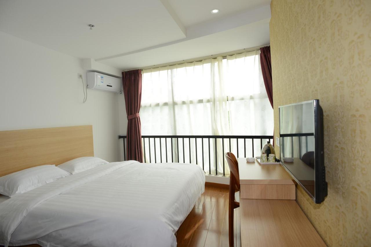 שנגחאי Huifeng Hotel מראה חיצוני תמונה