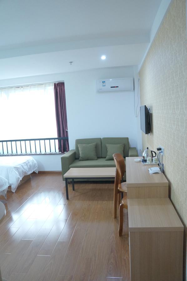 שנגחאי Huifeng Hotel מראה חיצוני תמונה